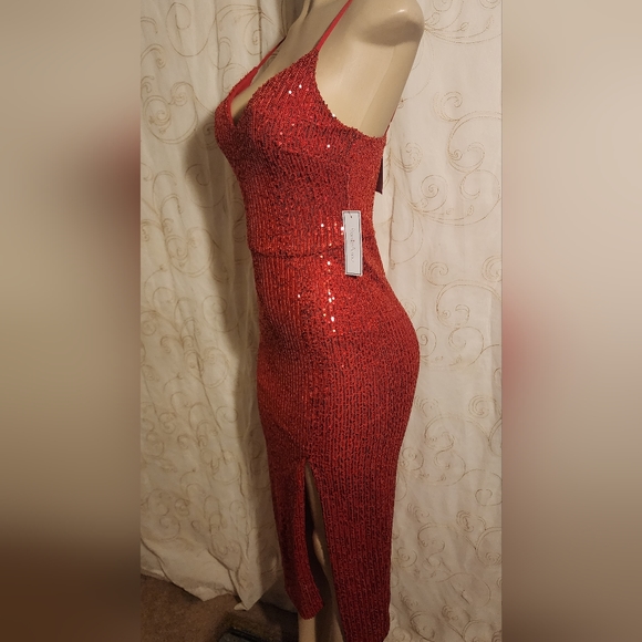 Designer Premier Amour Red Sequin Midi Length Spaghetti Strap Pencil Dress sz 6 - Picture 5 of 6